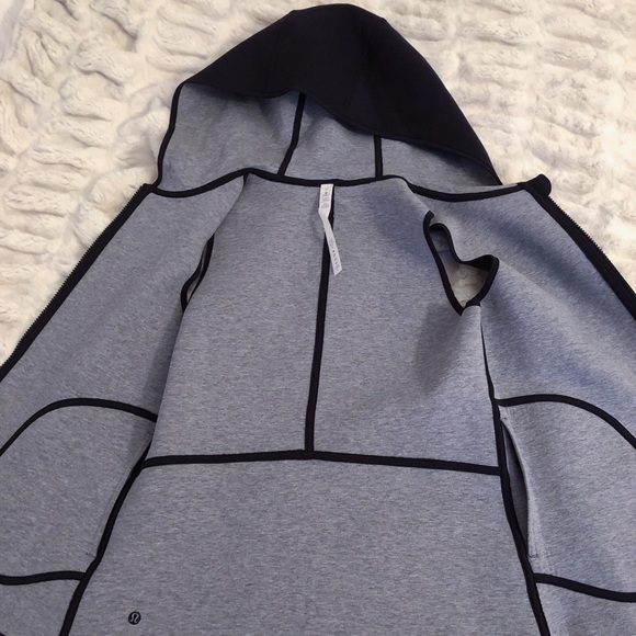 Lululemon Reversible Insculpt Vest - Picture 5 of 6